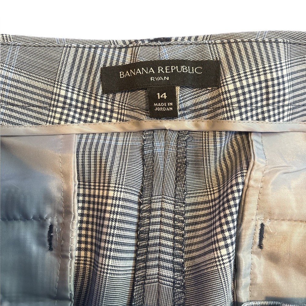 Women’s Banana Republic Ryan Grey, Black & Blue Plaid Flat Front Pants, Size 14 - Picture 5 of 9
